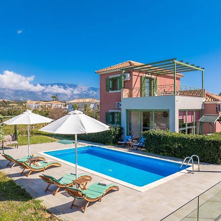 Monambeles Villas Svoronata Esterno foto