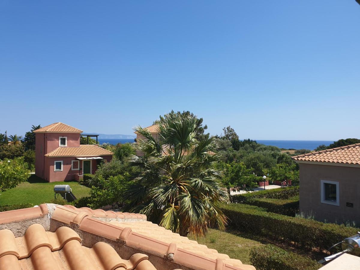 Monambeles Villas Svoronata Esterno foto