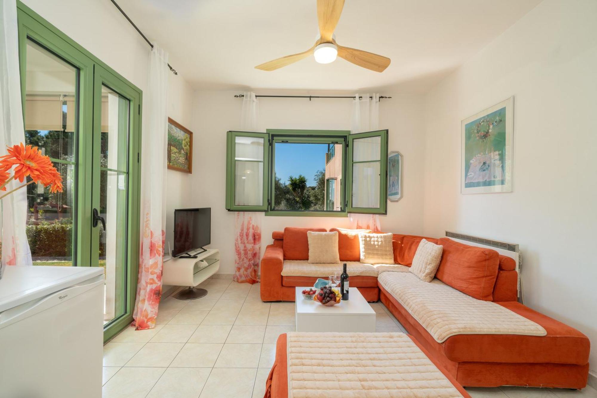 Monambeles Villas Svoronata Esterno foto